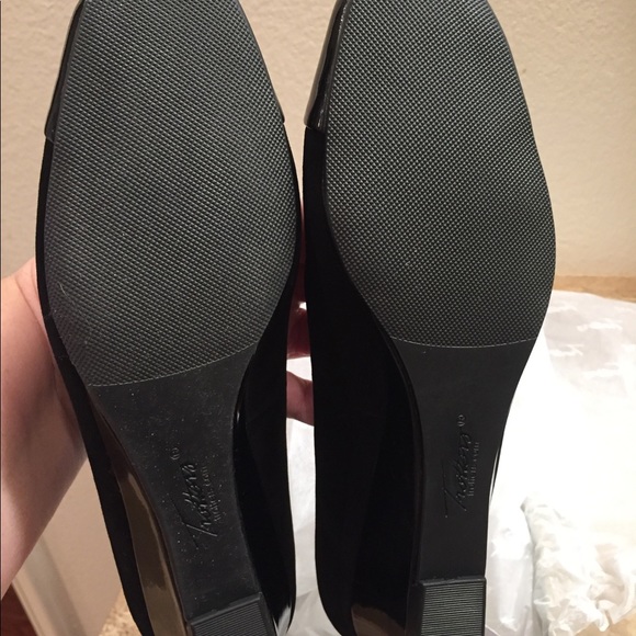 New, black velvet with patent leather accents. - Picture 6 of 8